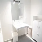 Air-conditioned 2 Bedroom With Terrace Parking Appartement Carcassonne