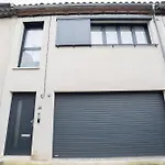 Air-conditioned 2 Bedroom With Terrace Parking Carcassonne